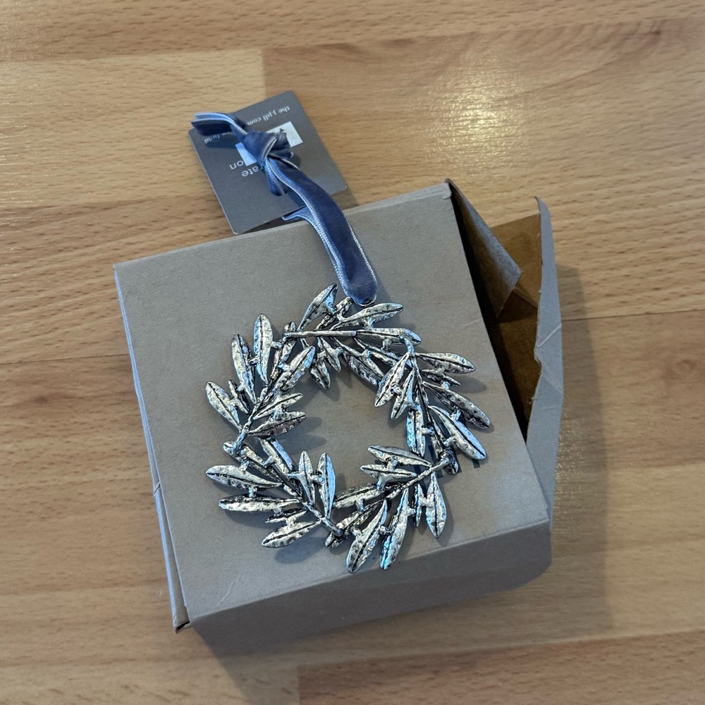 Silver Leaf Wreath Ornament by JJill